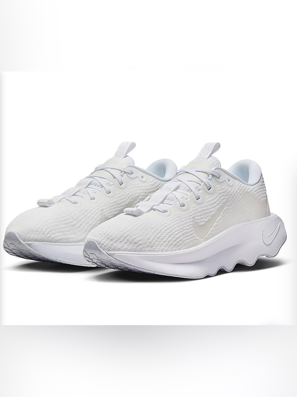 Nike Motiva Women's All-White Lightweight Shoes Size 7